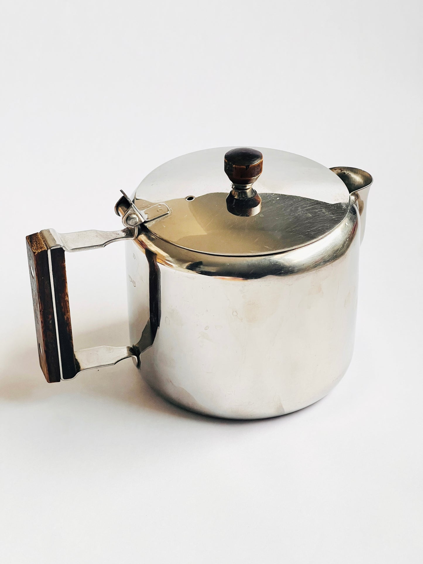 Teapot with Wooden Handle